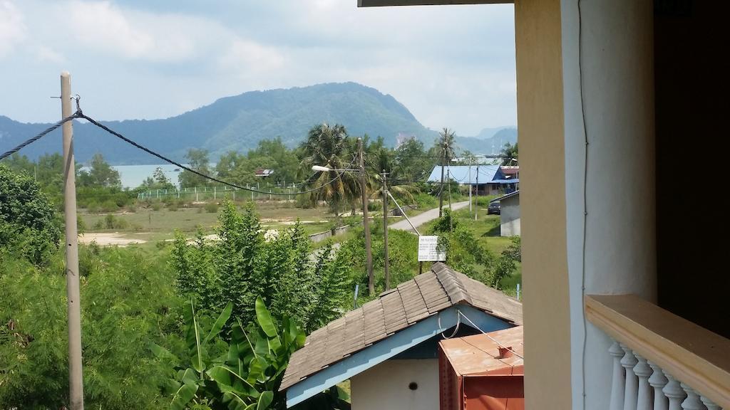 Hotel Hji Residensi Kuah Exterior foto